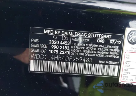 2013 Mercedes-Benz C 250 from USA, damaged, VIN WDDGJ4HB4DF959483